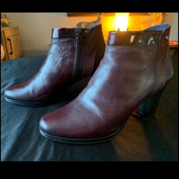 used a few times , very nice boots,made in Spain - Picture 1 of 16